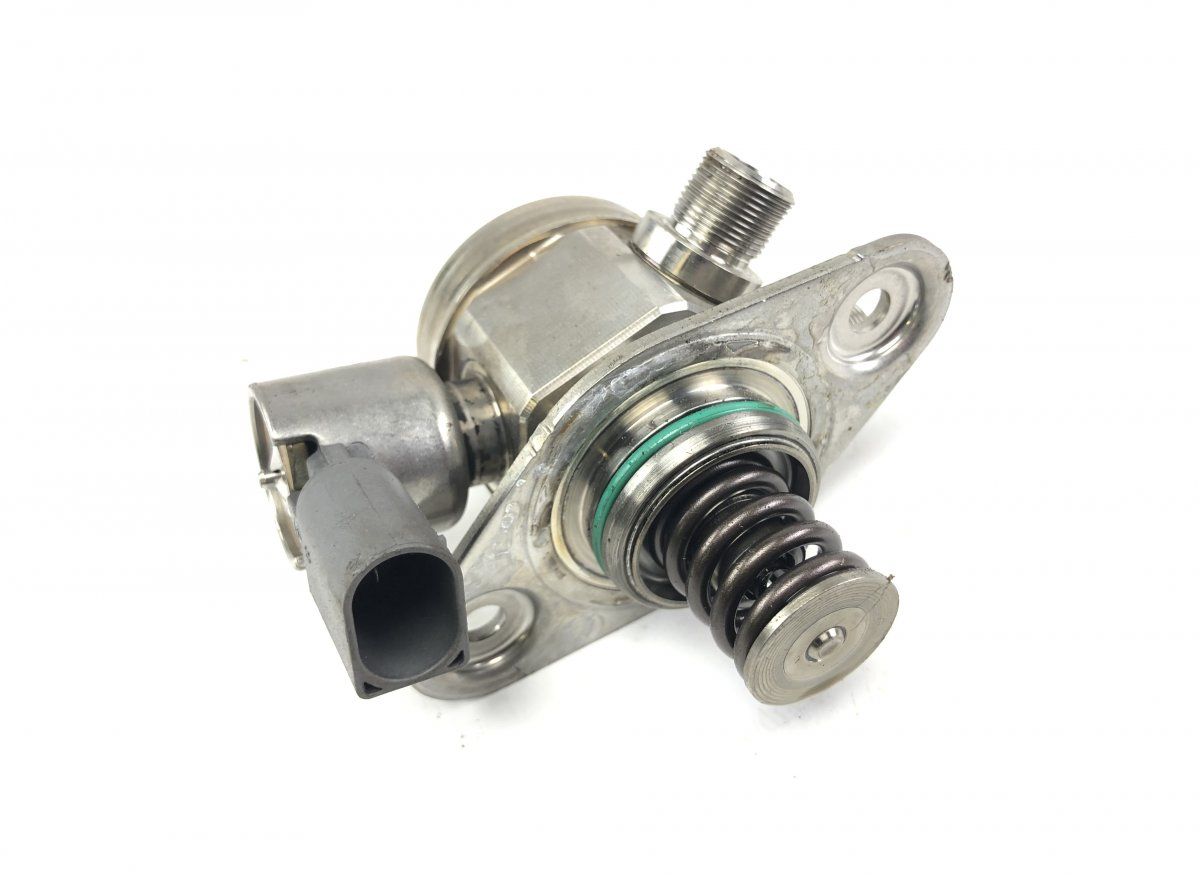 0261520217 High pressure pump, petrol MERCEDES-BENZ C-CLASS (W204) (2007-2013)