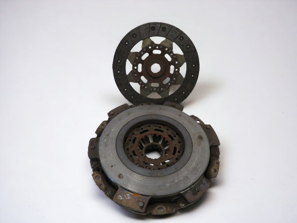 A0252509601 Clutch Pressure Plate MERCEDES-BENZ C-CLASS (W204) (2007-2013)