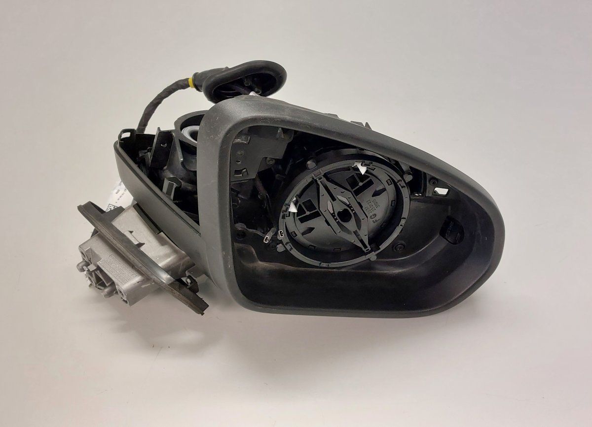 A1778100804 Mirror right MERCEDES-BENZ A-CLASS (W177) (2018-)