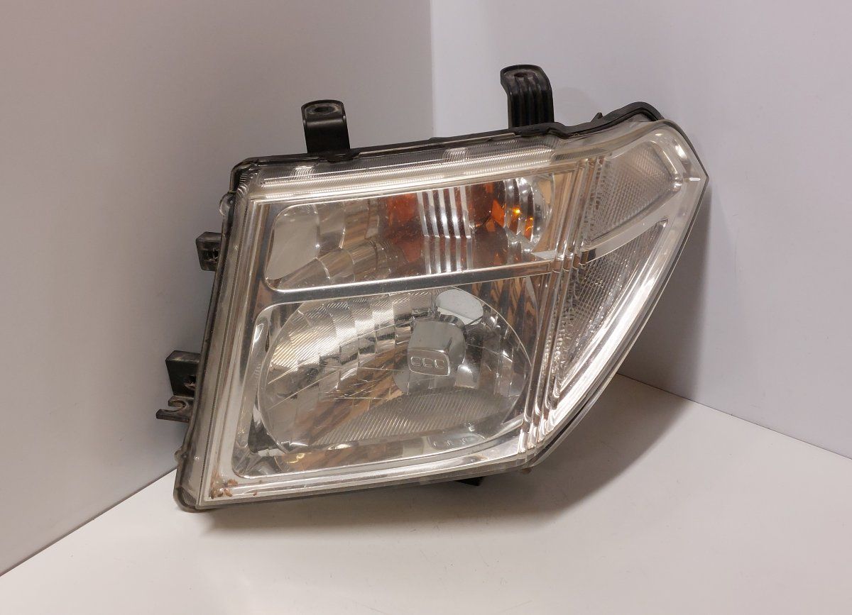 26060-EB30A Headlight left NISSAN NAVARA II / NP300 (D40) (2004-2021)