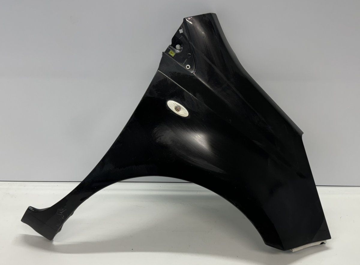 F31009U0M0 Fender Front Right NISSAN NOTE I (E11) (2005-2012)