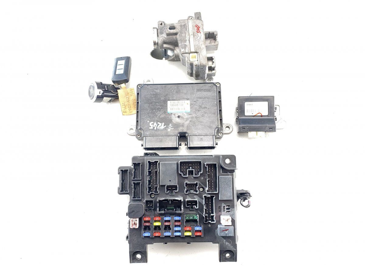 1860B738 Engine Control Unit / module (ECU) MITSUBISHI ASX I / RVR III (GA) (2010-2023)