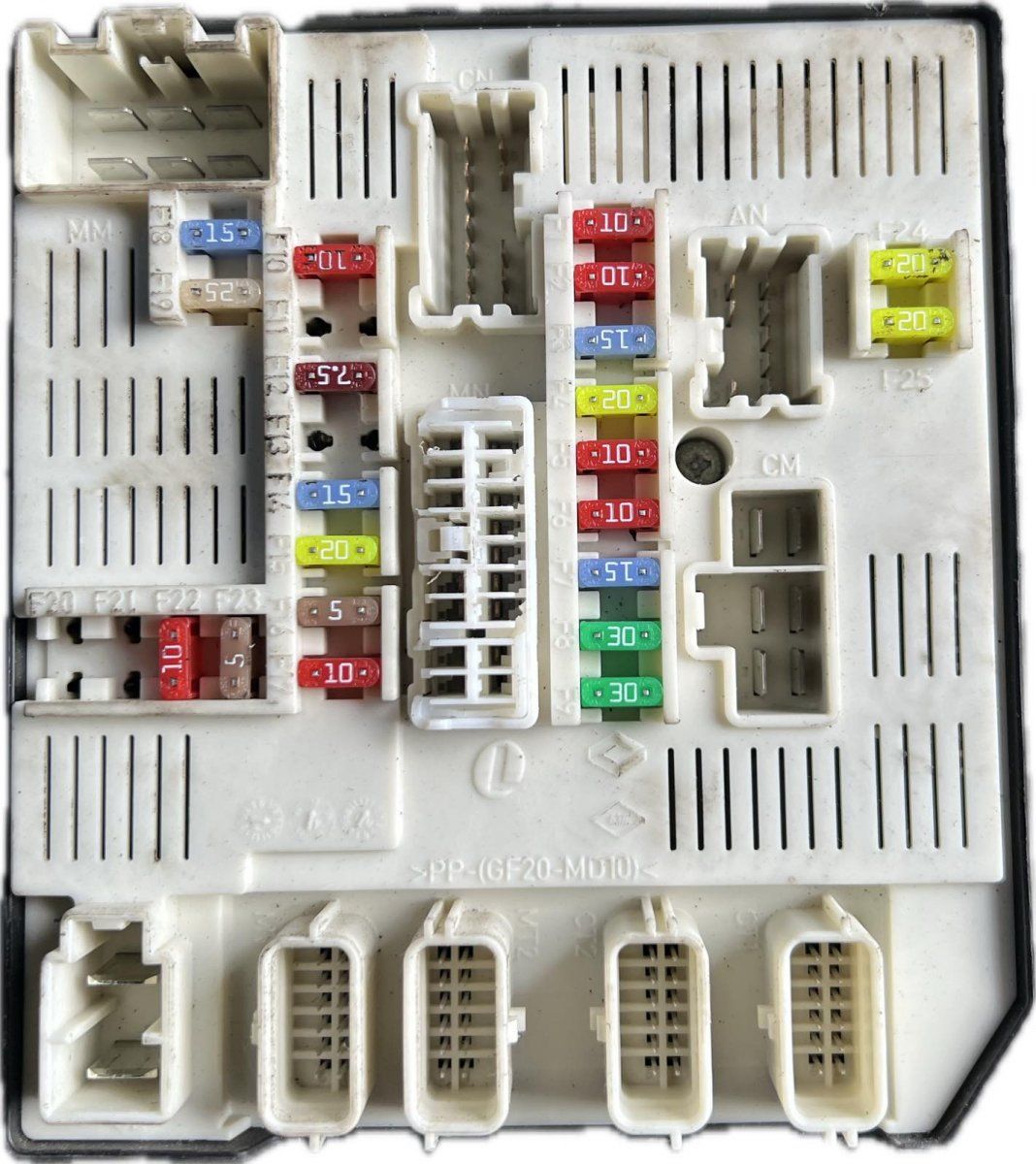 284B66052R Fuse box RENAULT LAGUNA III (2007-2015)