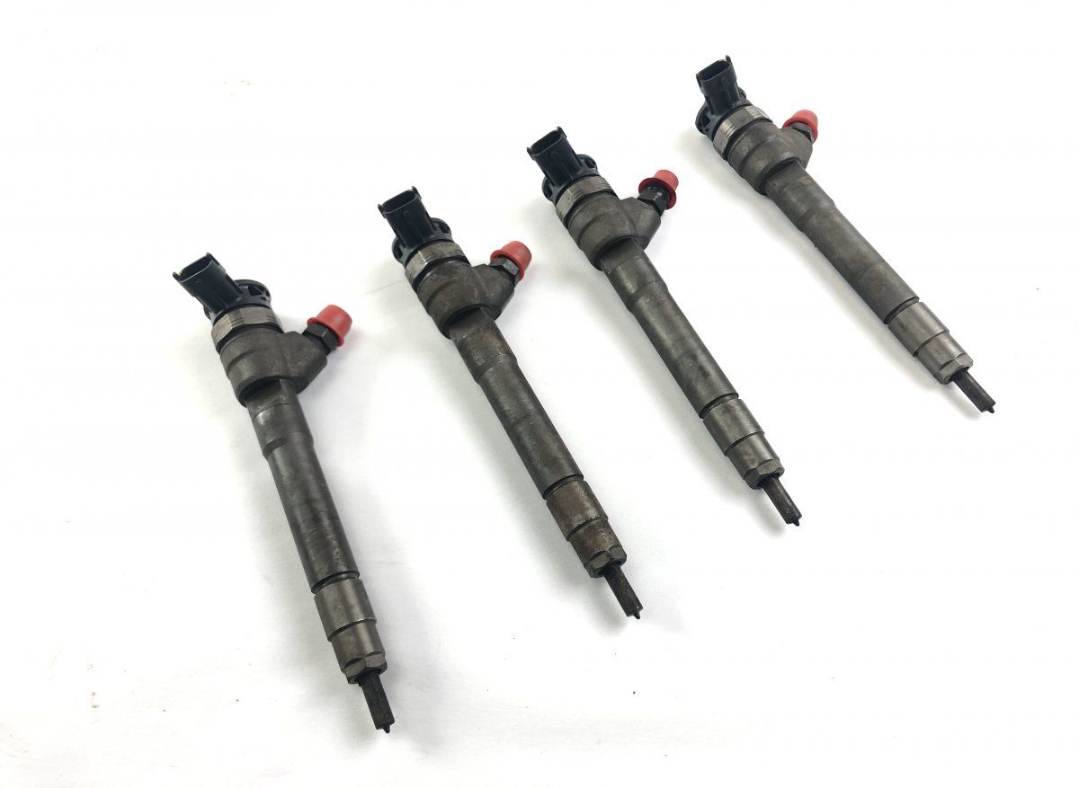 0445110414 0986435211 Fuel injector set RENAULT MASTER III (FV, JV) (2010-2024)