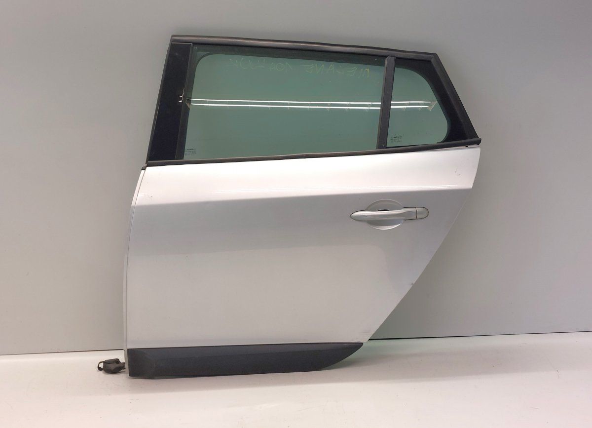 821130005R Door Rear  Left RENAULT MEGANE III (DZ/BZ/KZ) (2008-2016)