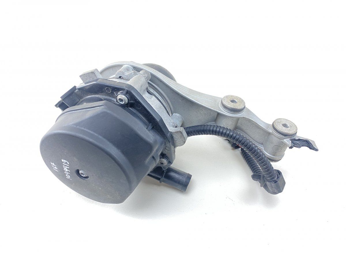 7PP959253B Secondary Air pump PORSCHE CAYENNE II (2010-2017)