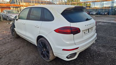 PORSCHE CAYENNE II (2010-2017), 2016