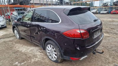 PORSCHE CAYENNE II (2010-2017), 2012