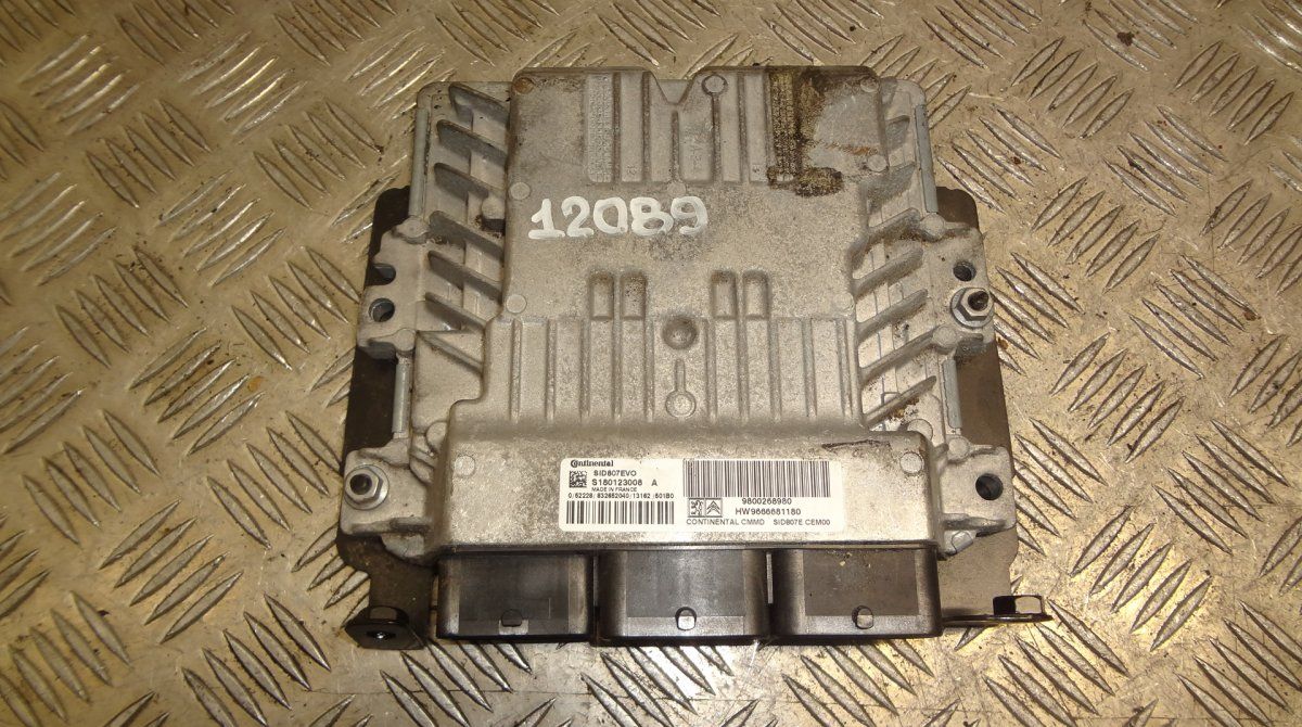 Engine Control Unit / module (ECU) PEUGEOT 3008 I (T84) (2009-2016)