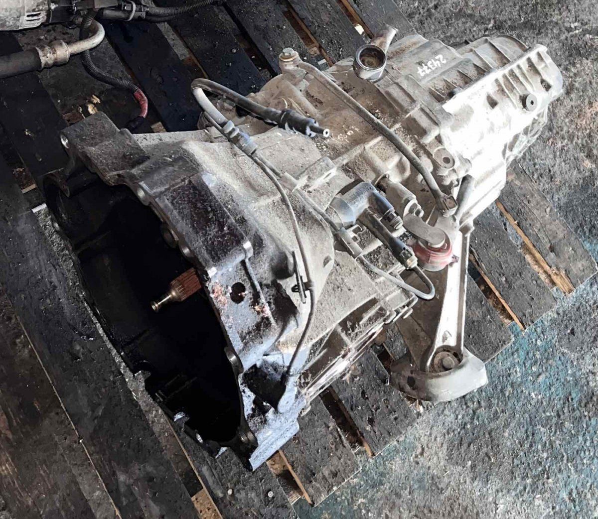 Gearbox SKODA SUPERB I (3U4) (2001-2008)