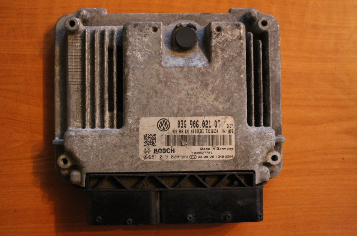 0281015026 Engine Control Unit / module (ECU) SKODA SUPERB II (3T4, 3T5) (2008-2015)
