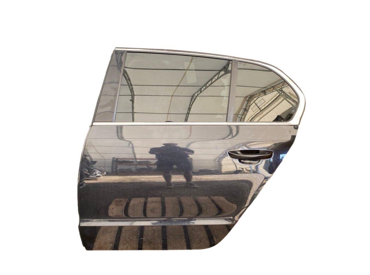 3T5833055 Door Rear  Left SKODA SUPERB II (3T4, 3T5) (2008-2015)