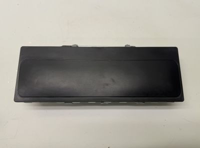 3V1880841E Въздушна възглавница за коленете предна лява SKODA SUPERB III (3V3, 3V5) (2015-2024)