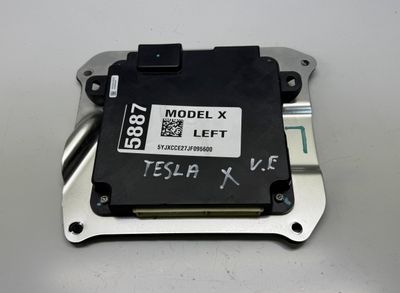 103722200E Блок за управление на врата предна лява TESLA MODEL X (5YJX) (2013-)
