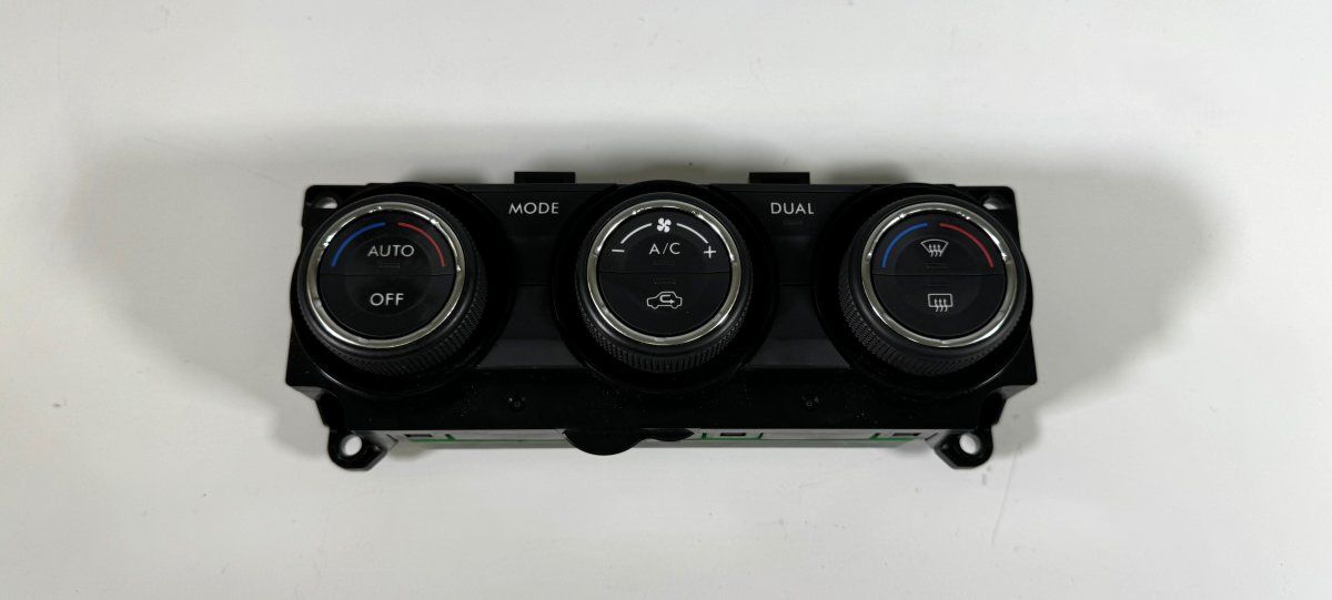 72311SG040 T1030514WD T1030514W Heater control panel SUBARU FORESTER (SJ) (2013-2018)