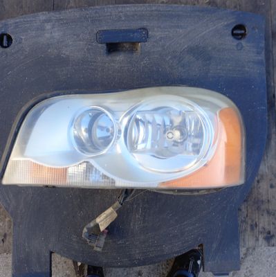 89037920G 31446866 Headlight left VOLVO XC90 I (2002-2014)