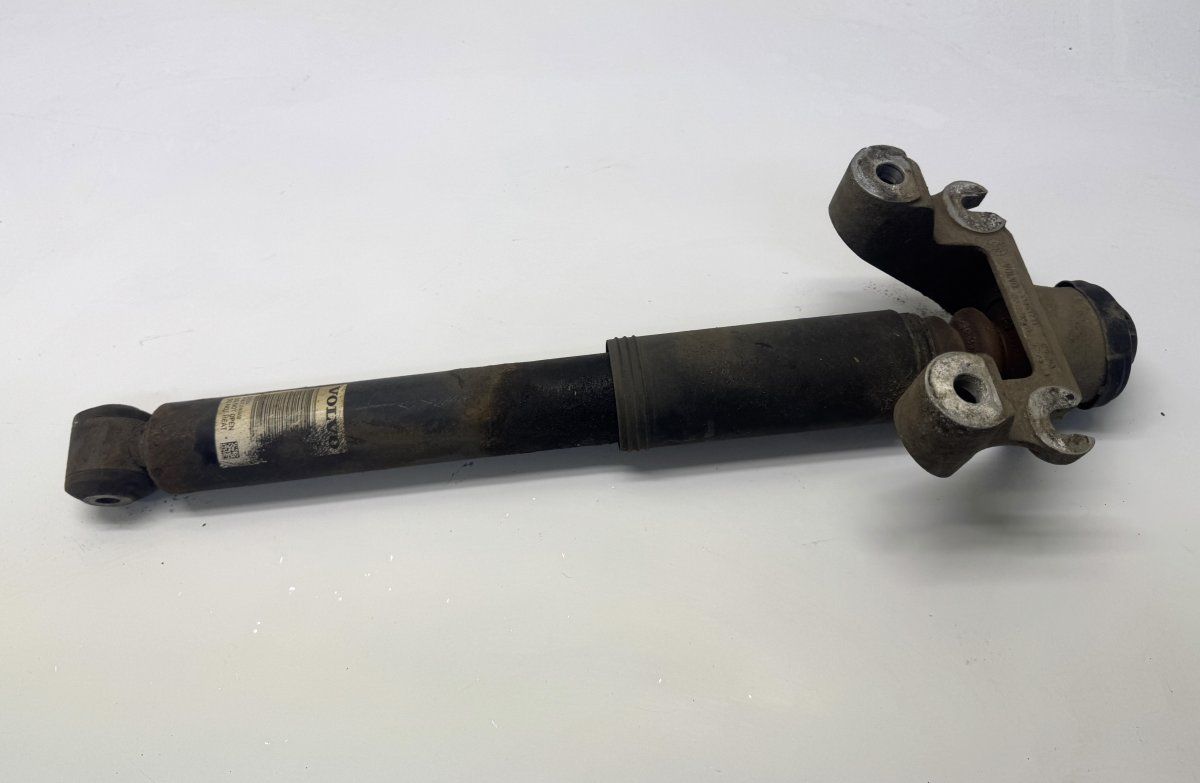 32370071 32246739 32246742 32370071 32346076 32346075 Shock Absorber Rear Right VOLVO XC90 II (2014-)
