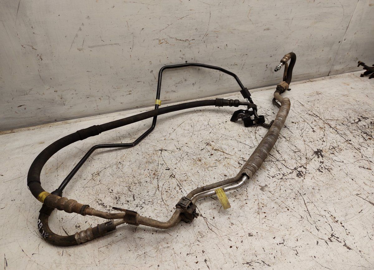Power Steering Hose from steering gear to oil reservoir VOLVO XC60 I (2008-2017)
