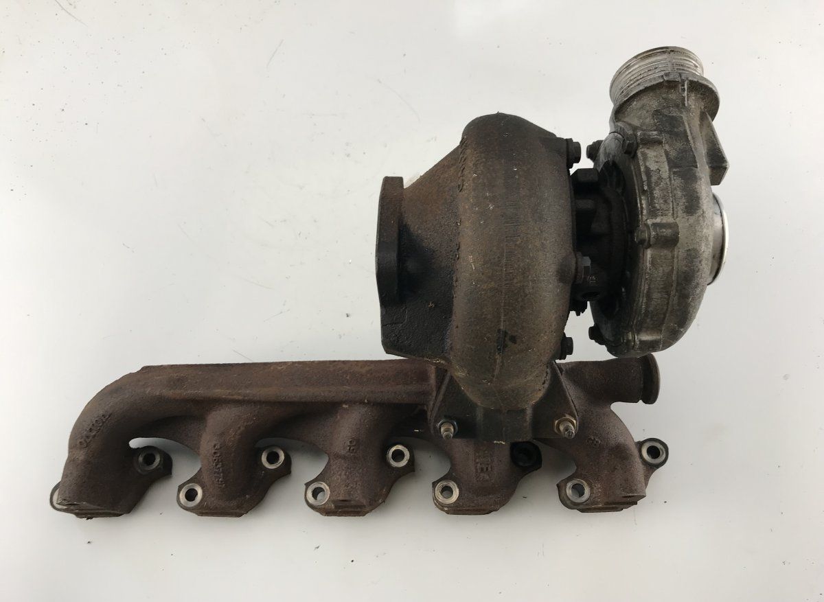 8653146 Turbocharger VOLVO XC90 I (2002-2014)