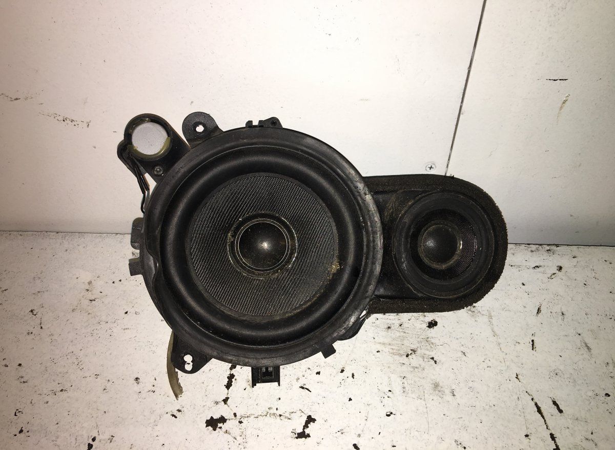 Door loudspeaker front right VOLVO XC90 I (2002-2014)