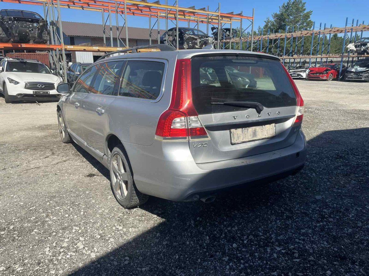 VOLVO V70 III (BW) (2007-2016), 2014