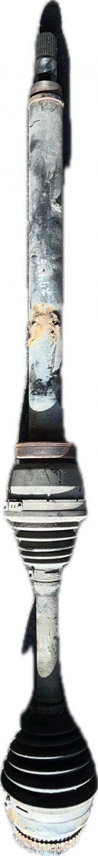 Drive Shaft Front Right                                    VOLVO V70 II / XC70 I (P80) (2000-2007)