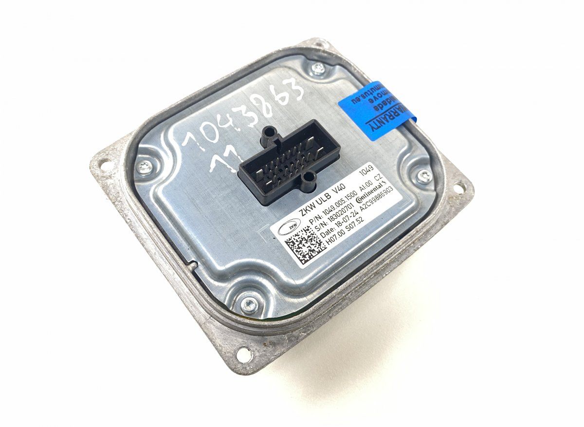 A2C99886903 Xenon control unit right VOLVO V40 (2012-2019)