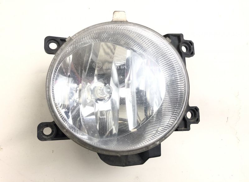8121060180 Fog Lamp Front Right TOYOTA RAV 4 IV (XA40) (2012-2019)