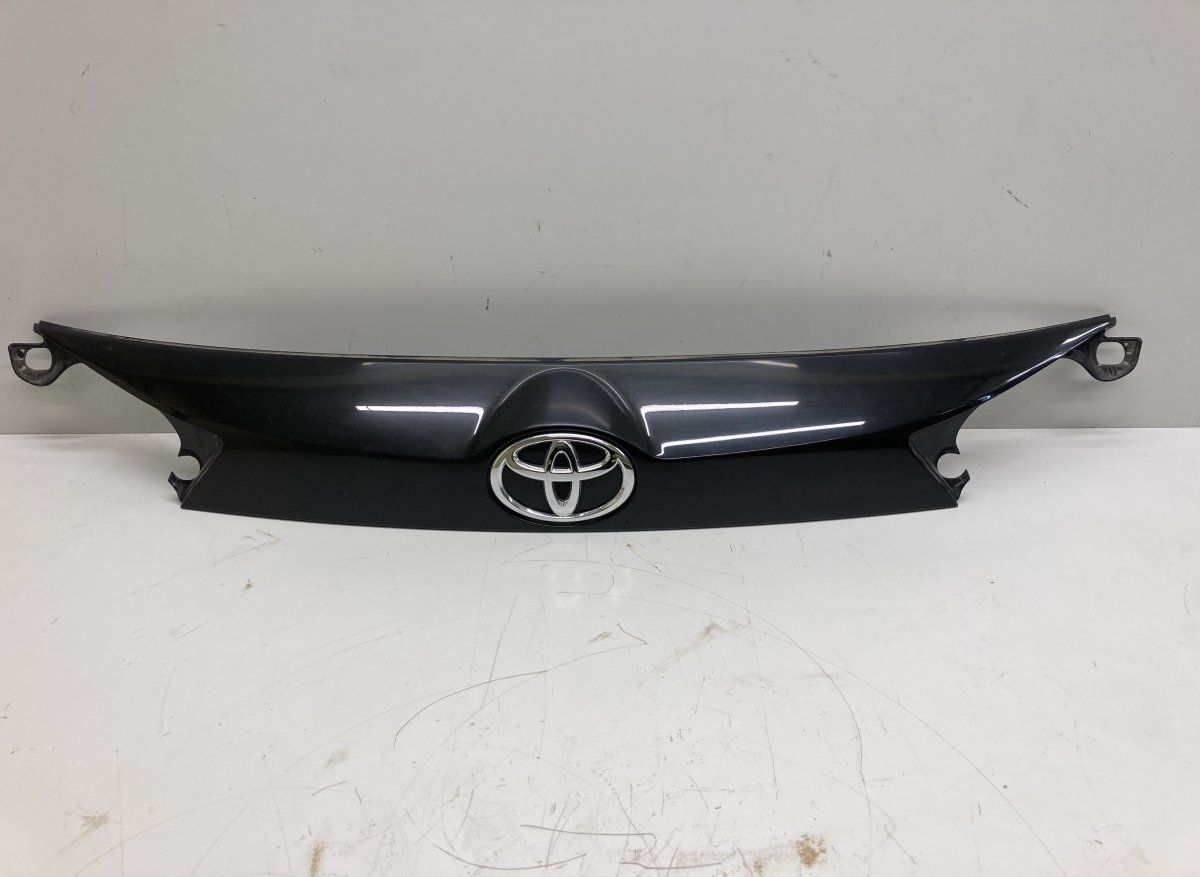 7680142220 7680142230 Bootlid / tailgate moulding TOYOTA RAV 4 IV (XA40) (2012-2019)