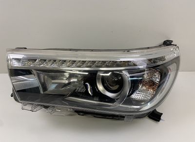 811500K732 Headlight left TOYOTA HILUX VIII (AN110, AN120, AN130) (2015-)