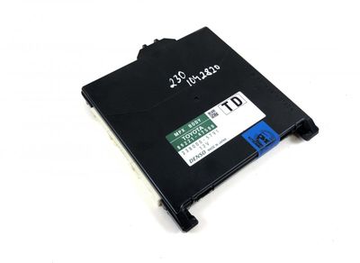 2380005791 Fuse box TOYOTA PRIUS III PLUS (XW40) (2011-2021)