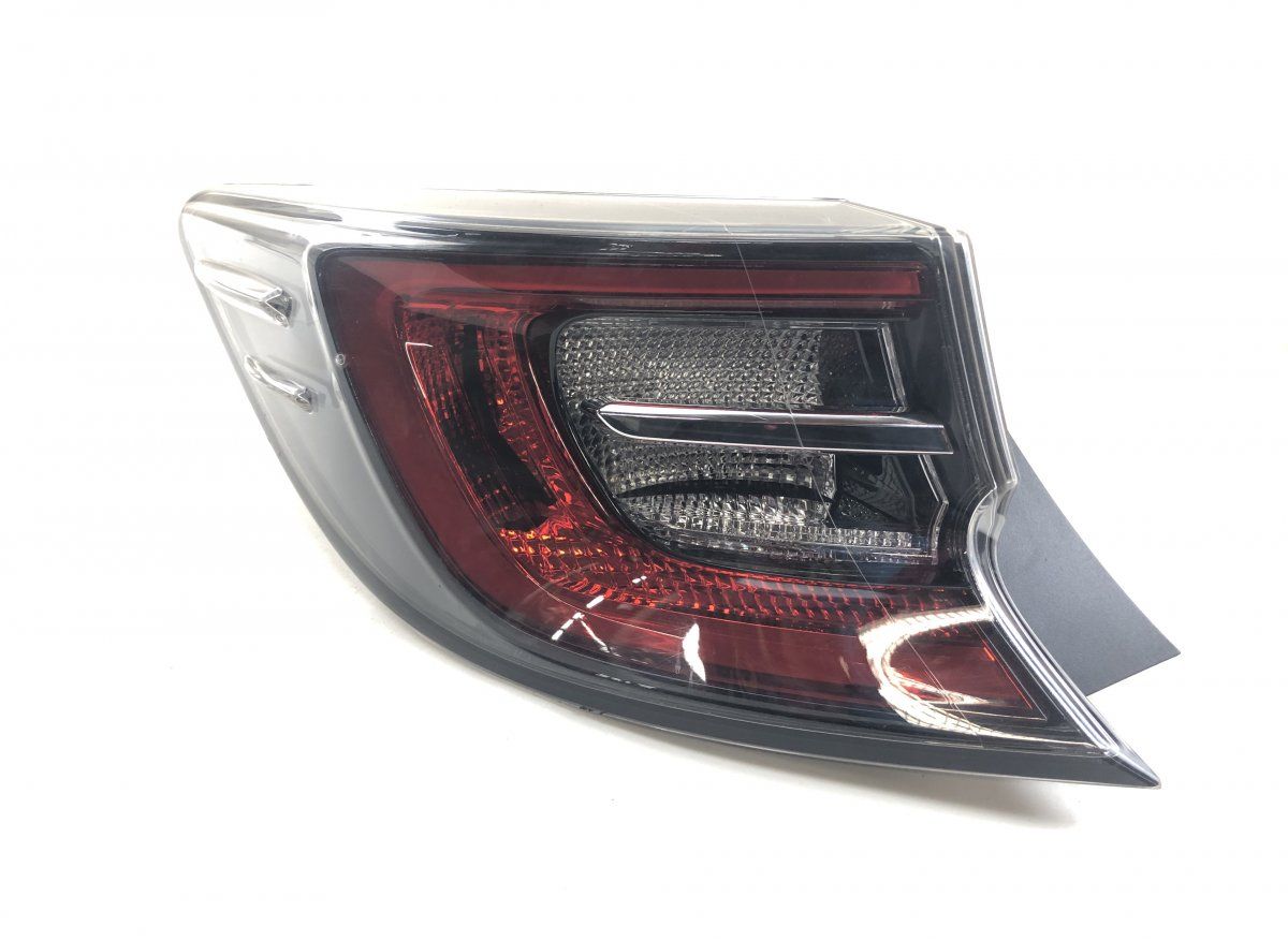8156102C40 Tail light left TOYOTA COROLLA XII (E210) (2018-)
