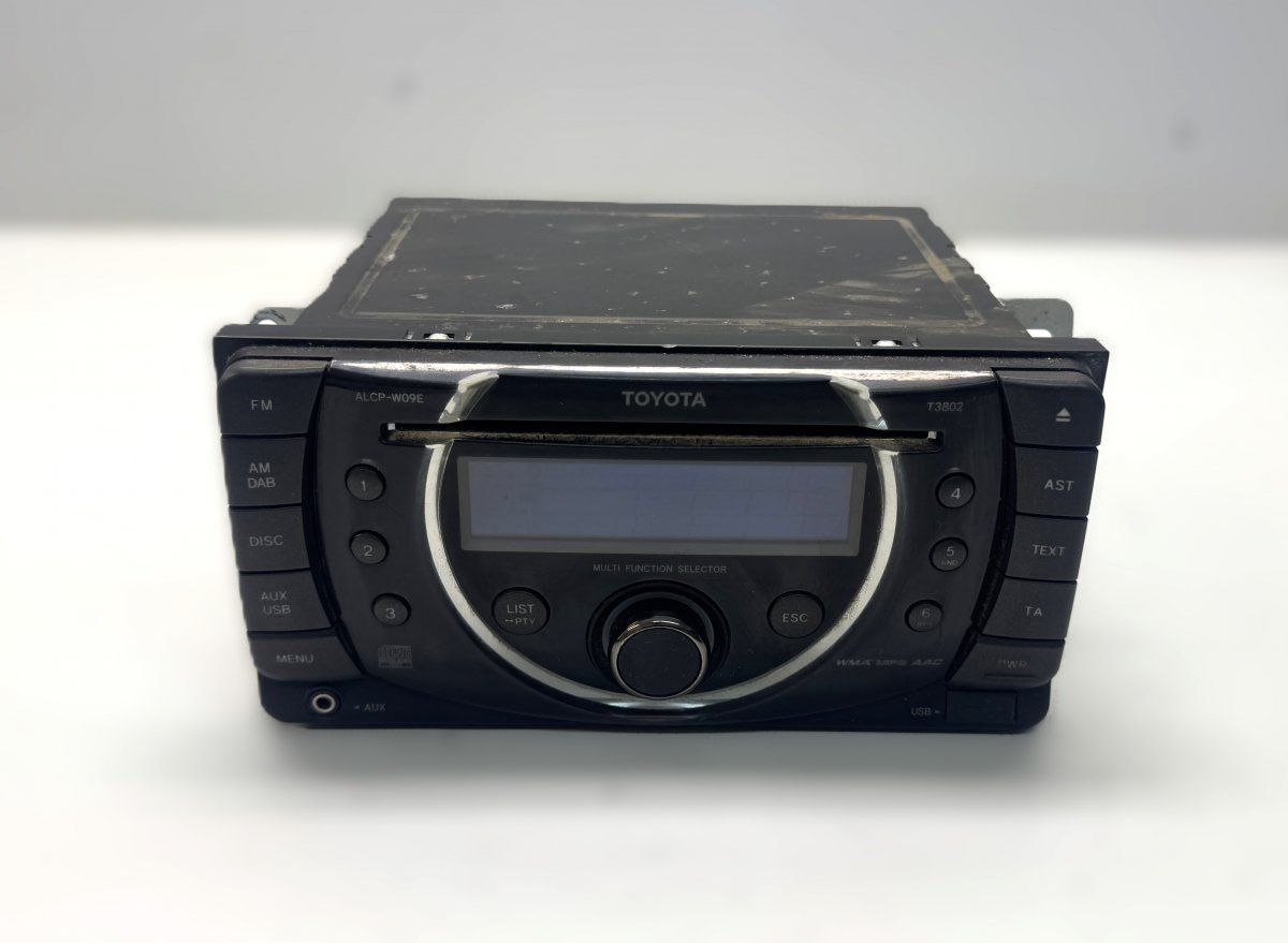 PZ47600212A0 Radio TOYOTA HIACE / GRANVIA (XH10, XH20) (1995-2004)