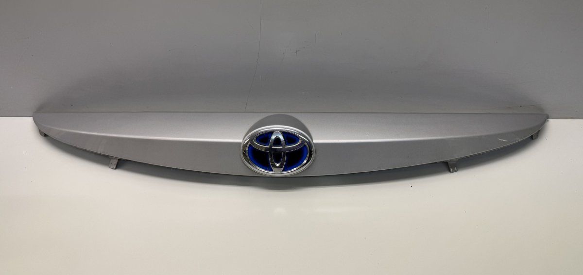7681102790 Bootlid / tailgate moulding TOYOTA AURIS (E18) 2012-2018