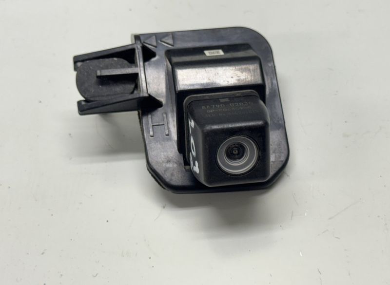 8679002030 Камера за заден ход TOYOTA AURIS (E18) 2012-2018 г.