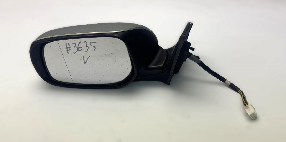 8790605180 Mirror left TOYOTA AVENSIS (T250) (2003-2008)