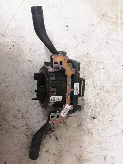 Indicator/wiper/slip ring switch (stalk) VW TOUAREG I (7L) (2002-2010)