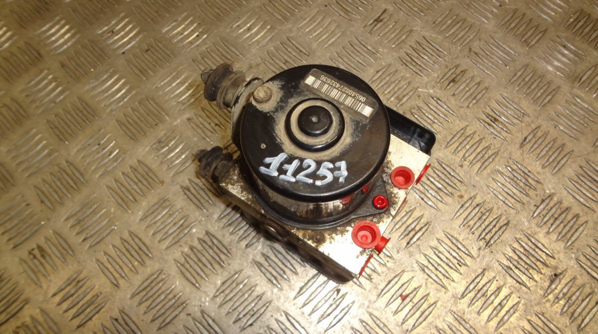 1K0907379K ABS hydraulic unit / pump VW TOURAN (1T1, 1T2) (2003-2010)