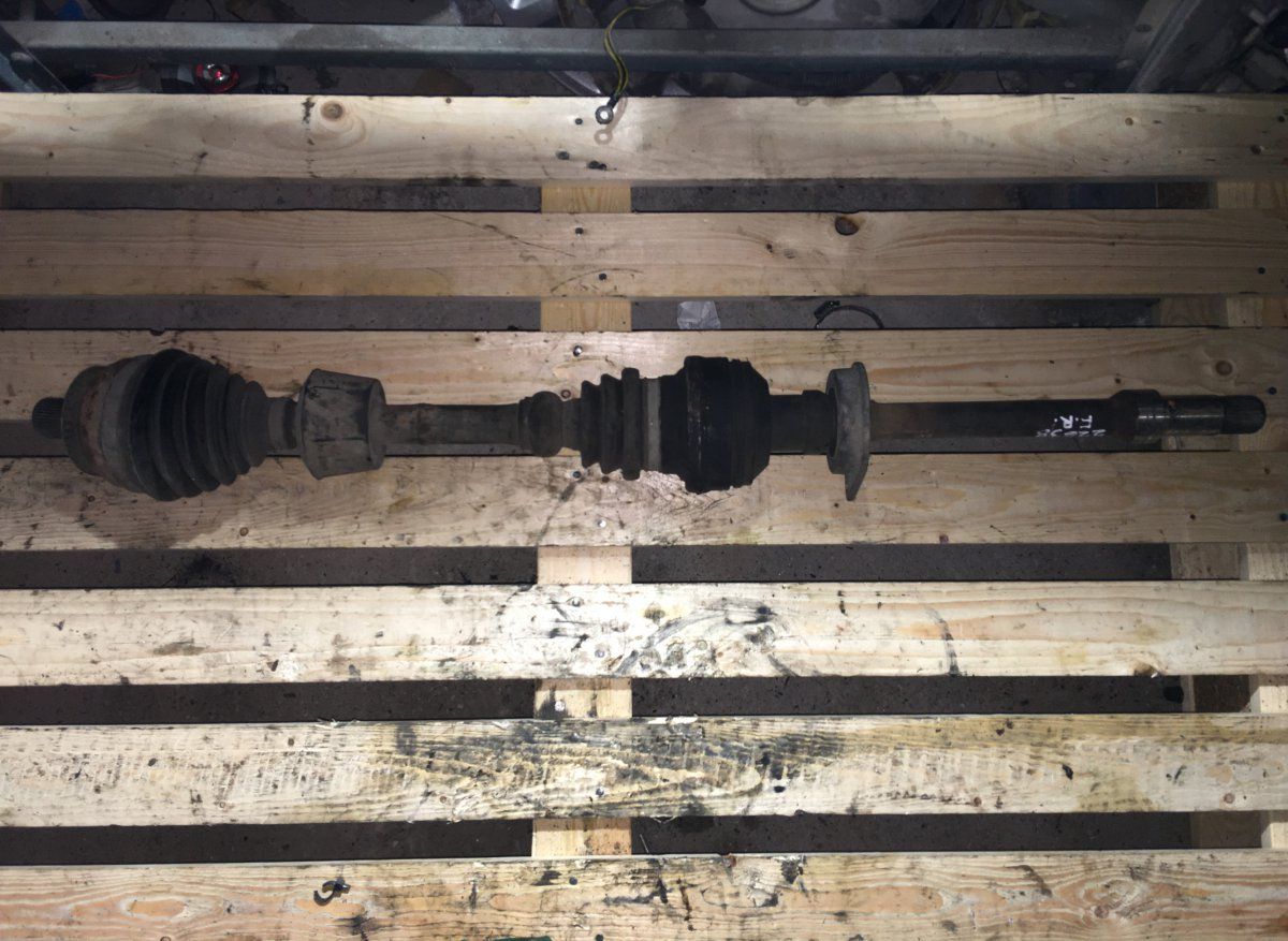 Drive Shaft Front Right                                    VW SHARAN I (7M) (1995-2010)