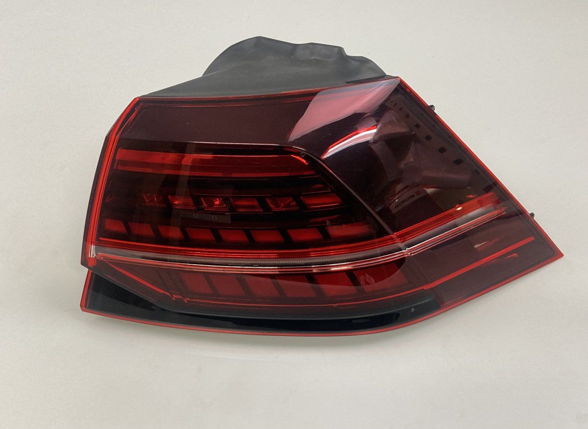 5G0945208G 81620201 Tail light, right VW GOLF VII (5G1, BA5, BV5, BQ1, BE) (2012-2020)