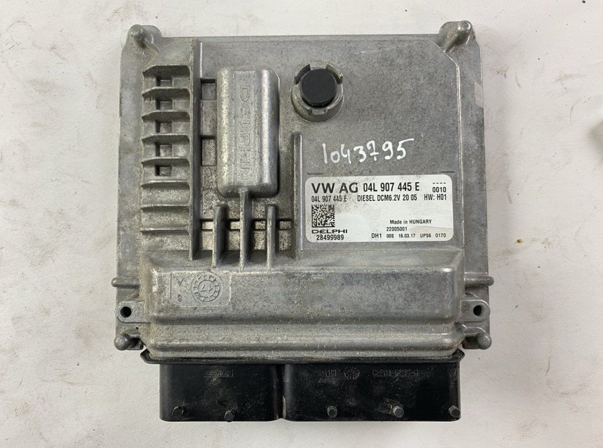 28499989 Engine Control Unit / module (ECU) VW GOLF VII (5G1, BA5, BV5, BQ1, BE) (2012-2020)