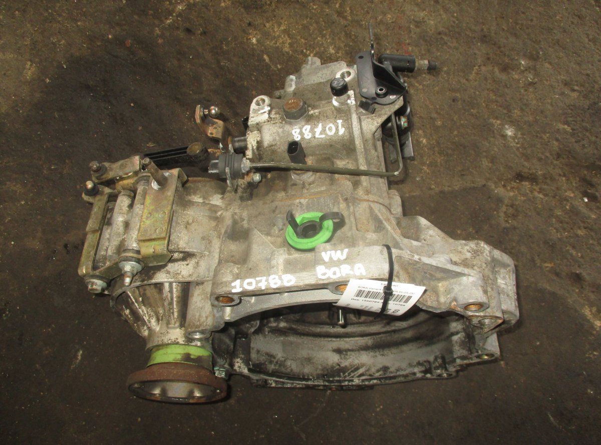 02K301107K Gearbox VW BORA (1J2/1J6) (1998-2005)