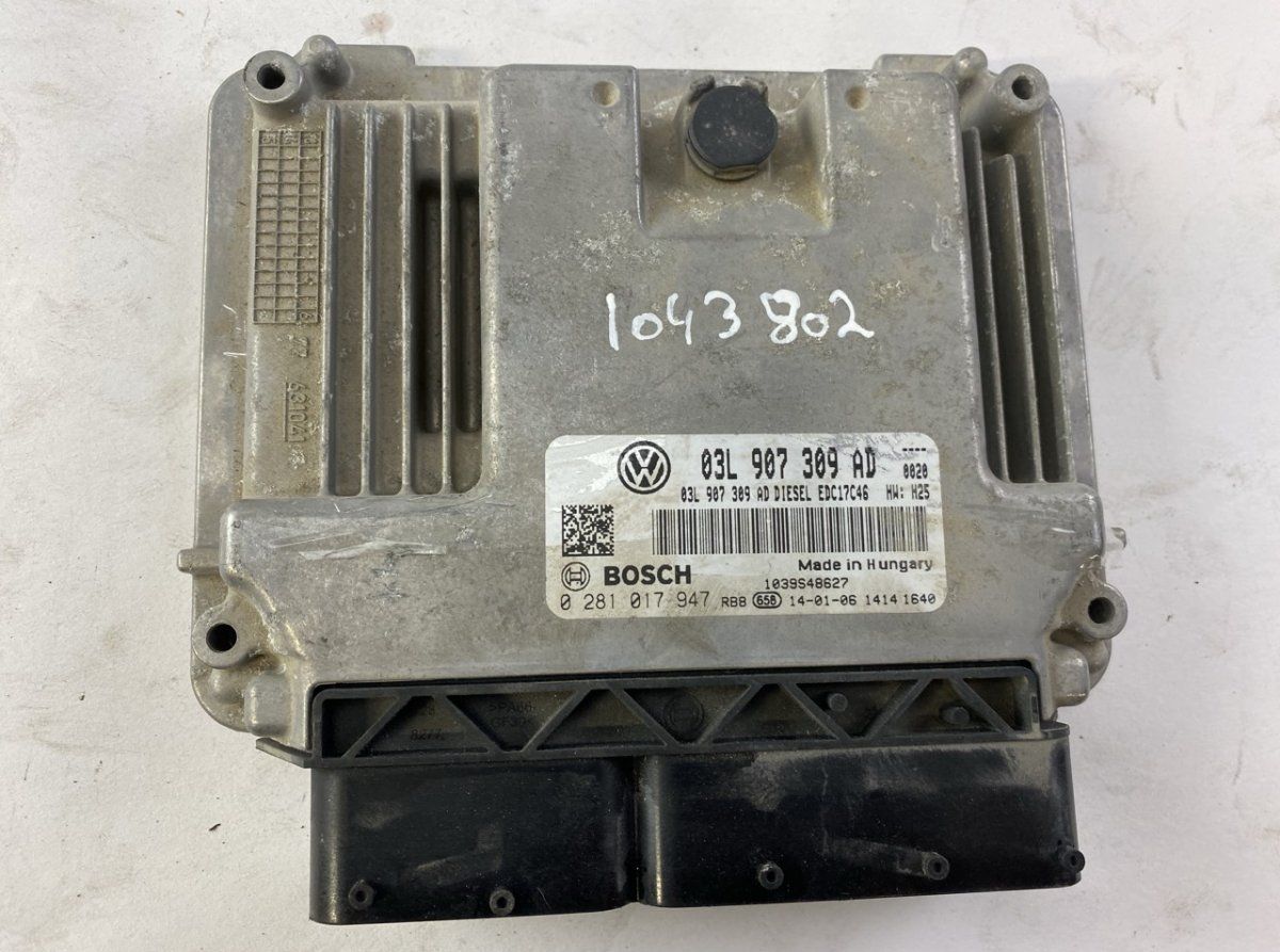0281017947 Engine Control Unit / module (ECU) VW CADDY III (2K) (2004-2015)