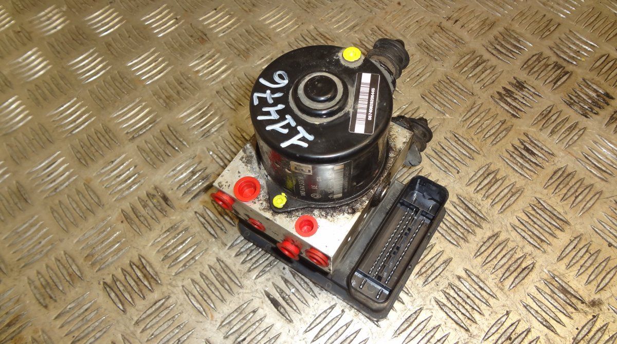 1K0907379K ABS hydraulic unit / pump VW GOLF V (1K) (2003-2009)