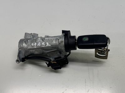 1K0905851B 1K0953527C Ignition switch lock (ignition barrel) SKODA SUPERB II (3T4, 3T5) (2008-2015)