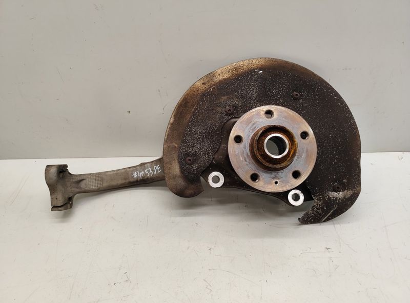 4G0407254A Wheel bearing housing front right AUDI A6 / A6 ALLROAD (C7, 4G) (2010-2018)