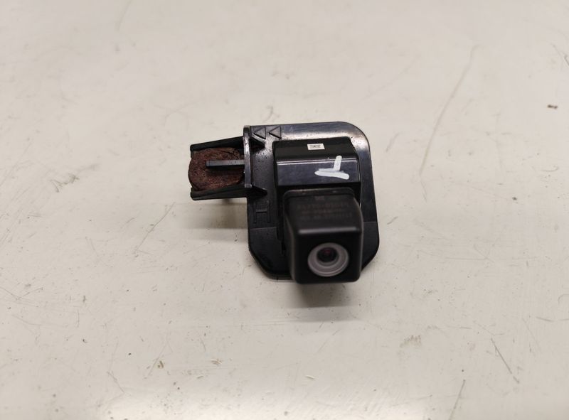 8679002030 Reverse camera TOYOTA AURIS (E18) 2012-2018