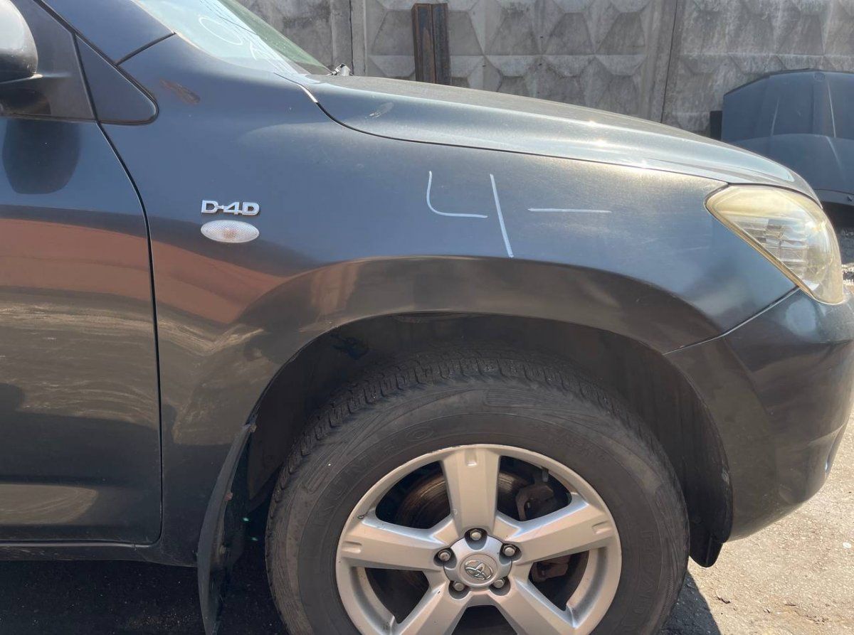Fender Front Right TOYOTA RAV 4 III (XA30) (2005-2012)