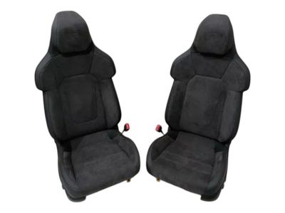 PORSCHE TAYCAN 9J Seat ALCANTARA WAPPEN LOGO GTS SPORT DESIGN