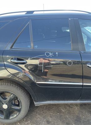 1647300205 Врата задна дясна MERCEDES-BENZ ML-CLASS (W164) (2005-2011)